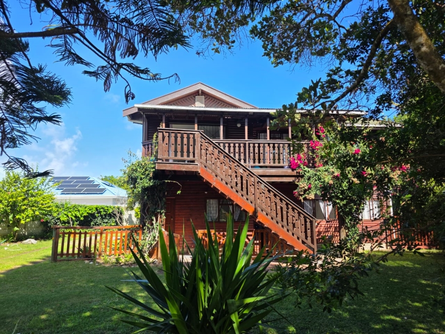 4 Bedroom Property for Sale in Sedgefield Island Village Western Cape
